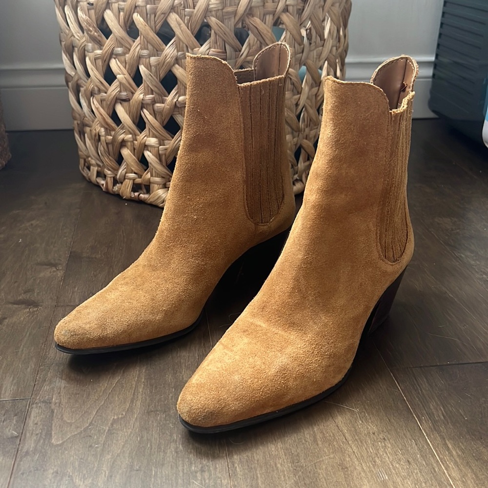 Tan suede ankle boots with western heel and pointed toe